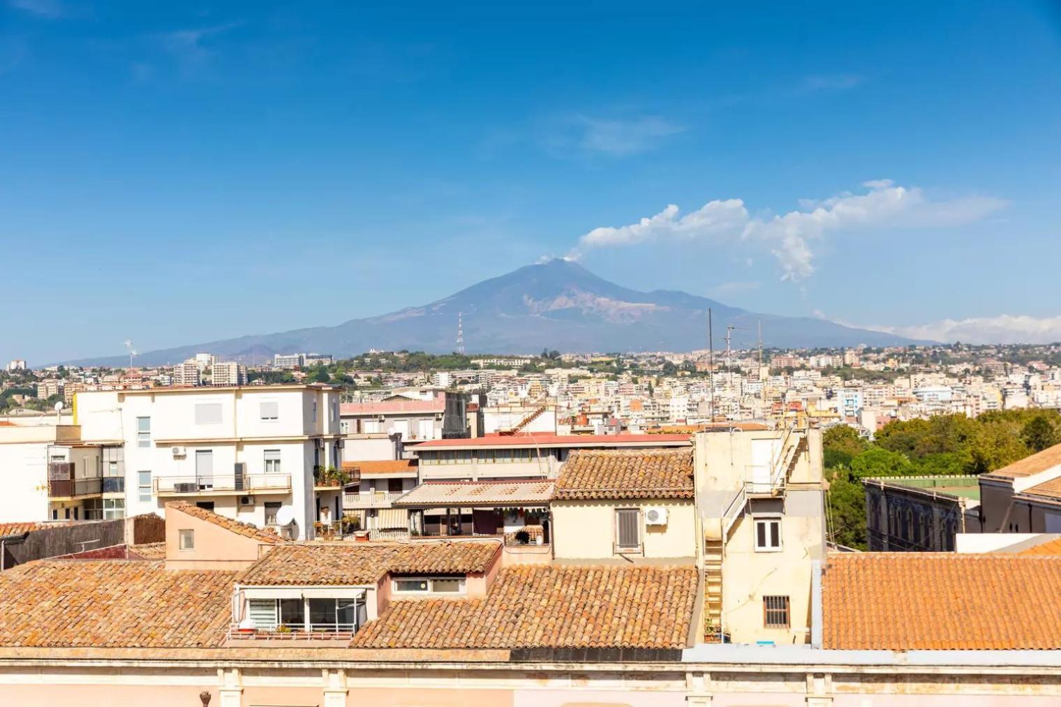 Appartement La Terrazza Sul Cielo à Catane Extérieur photo